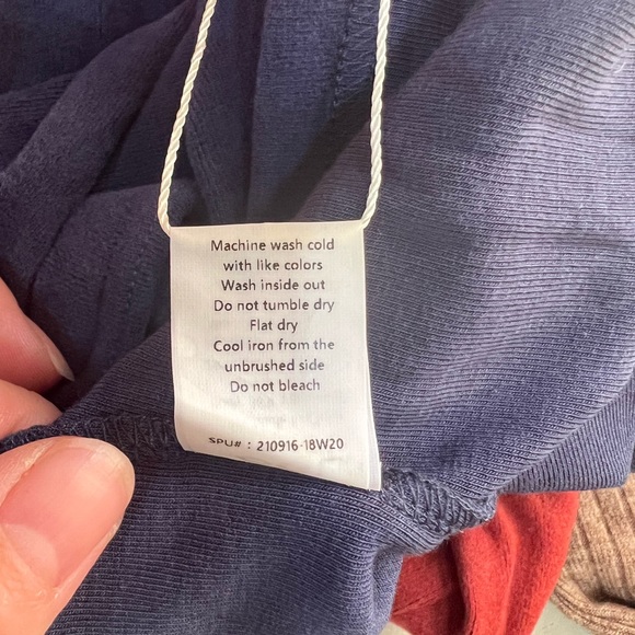 OGL Thermal Brushed Mock Neck Crop Top - Picture 6 of 8